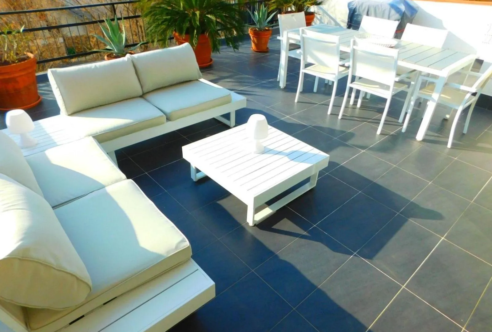 Apartment In Strandnaehe Mit Grosser Terrasse, Parkplatz Und Meerblick In Salatar, Roses 0*,  Spain
