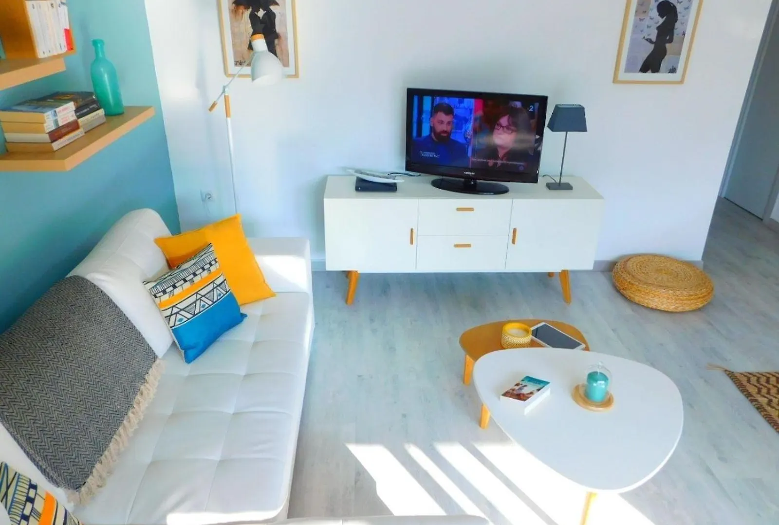 Apartment In Strandnaehe Mit Grosser Terrasse, Parkplatz Und Meerblick In Salatar, Roses Španělsko